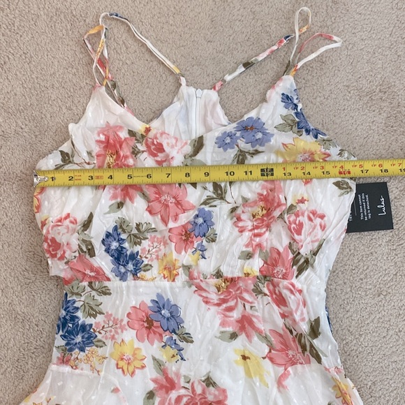 Lulus NWT Bouquet of Blooms Ivory Floral Print Clip Dot Mini Dress Size Small - Picture 15 of 16